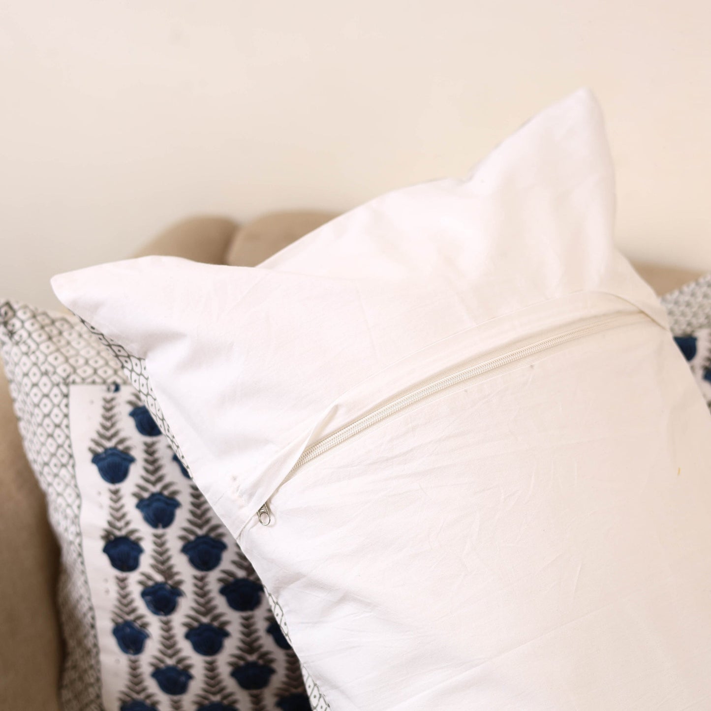 Set of 2 sanganeri cotton pillow covers 135 - handcrafted