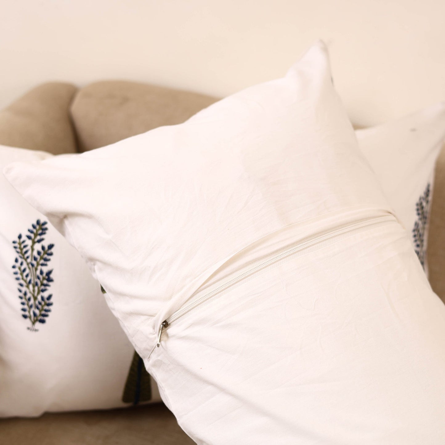 Set of 2 sanganeri cotton pillow covers 142 - handcrafted