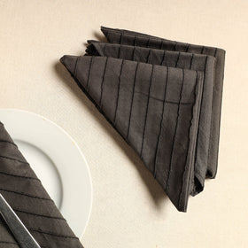 Set of 4 - grey pintuck plain cotton table napkins (18 x 18