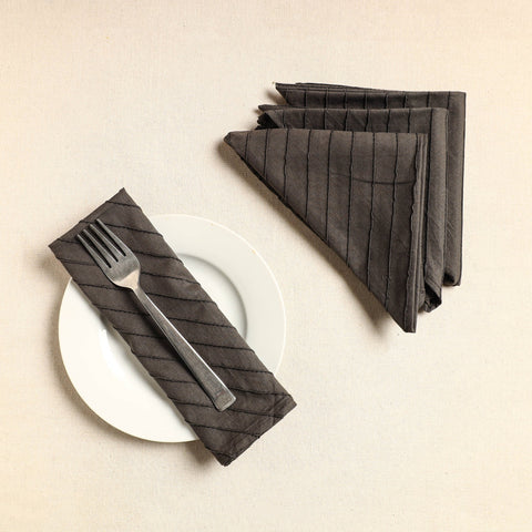 Set of 4 - grey pintuck plain cotton table napkins (18 x 18