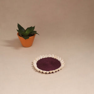 Shell work handcrafted thread coaster 07