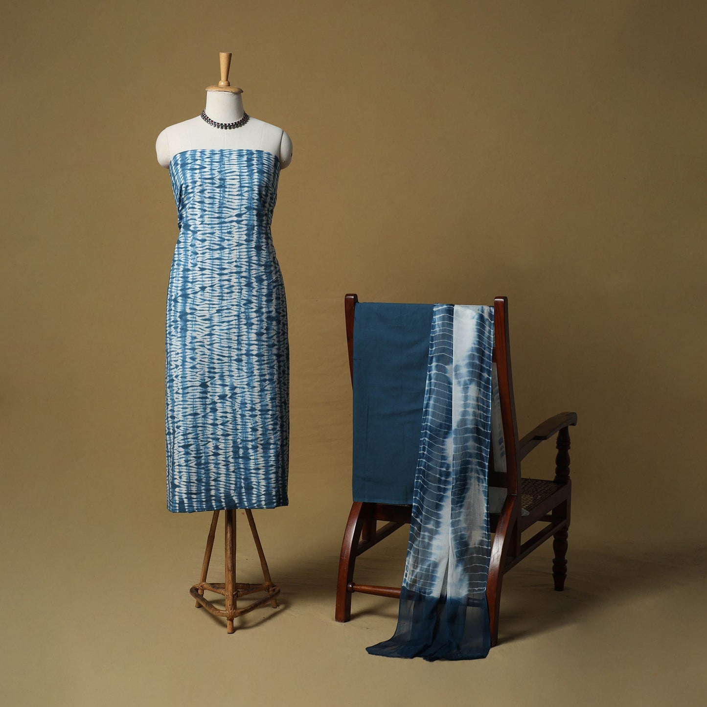 Shibori tie-dye cotton 3pc unstitched dress material suit