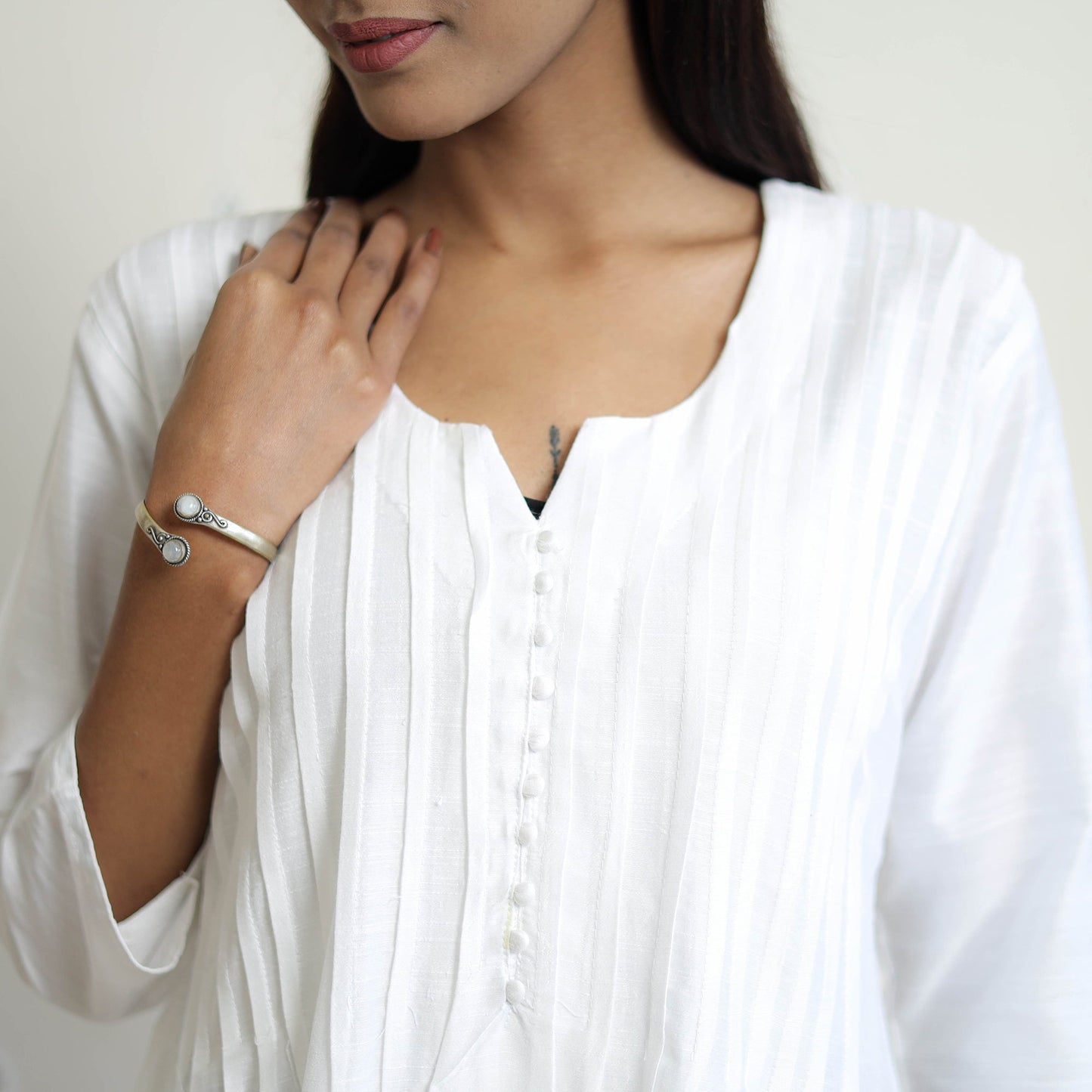 Buy Ethnic Plain Dresses for Women Online at iTokri.Com