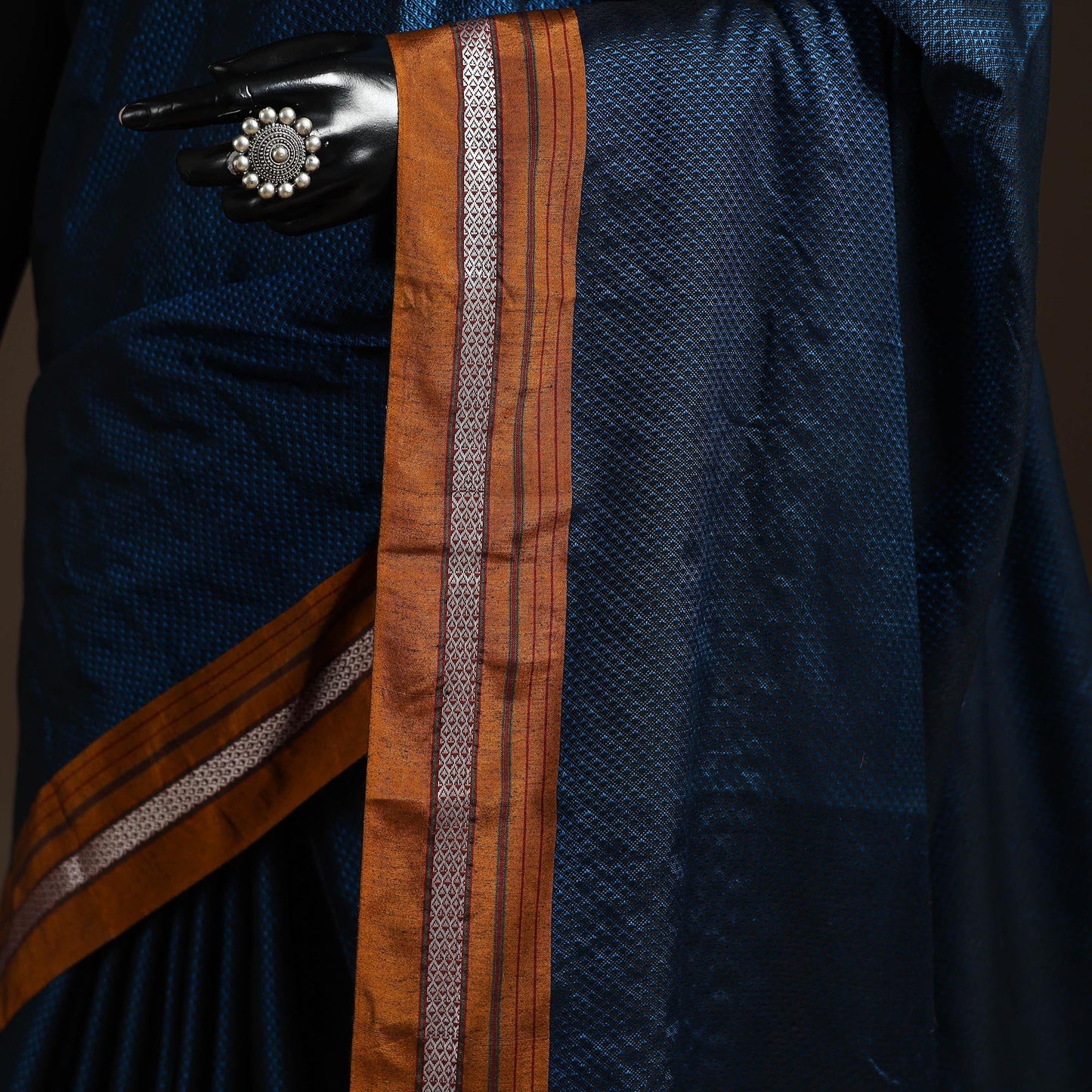 Silk cotton khun saree with ilkal pallu chikki paras border