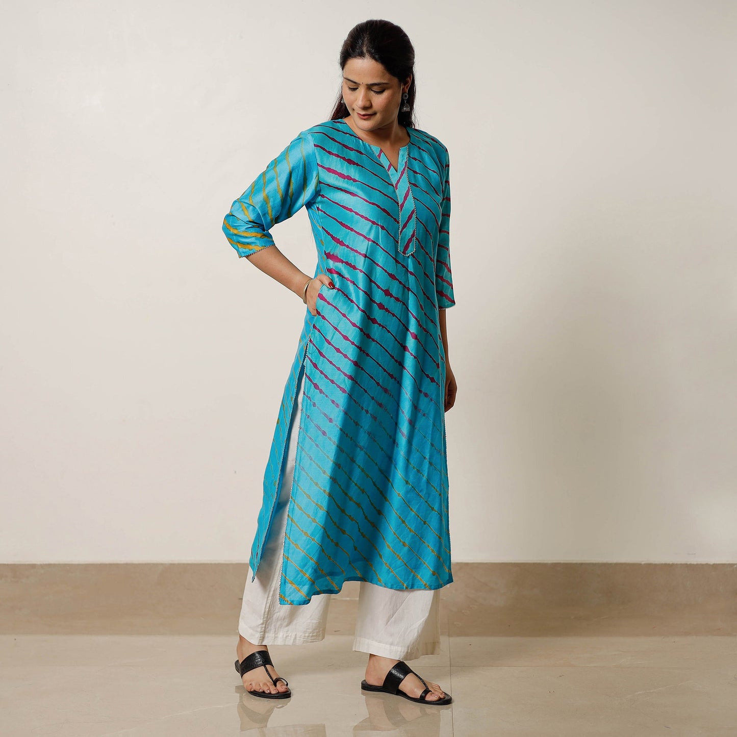 Buy Leheriya Tie-Dye Chanderi Silk Long Kurta Online l iTokri.com