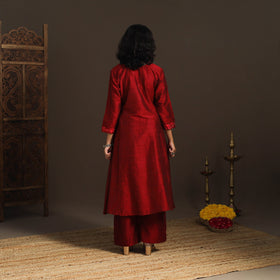 Slub silk a-line plain kurta with ikat patch 01