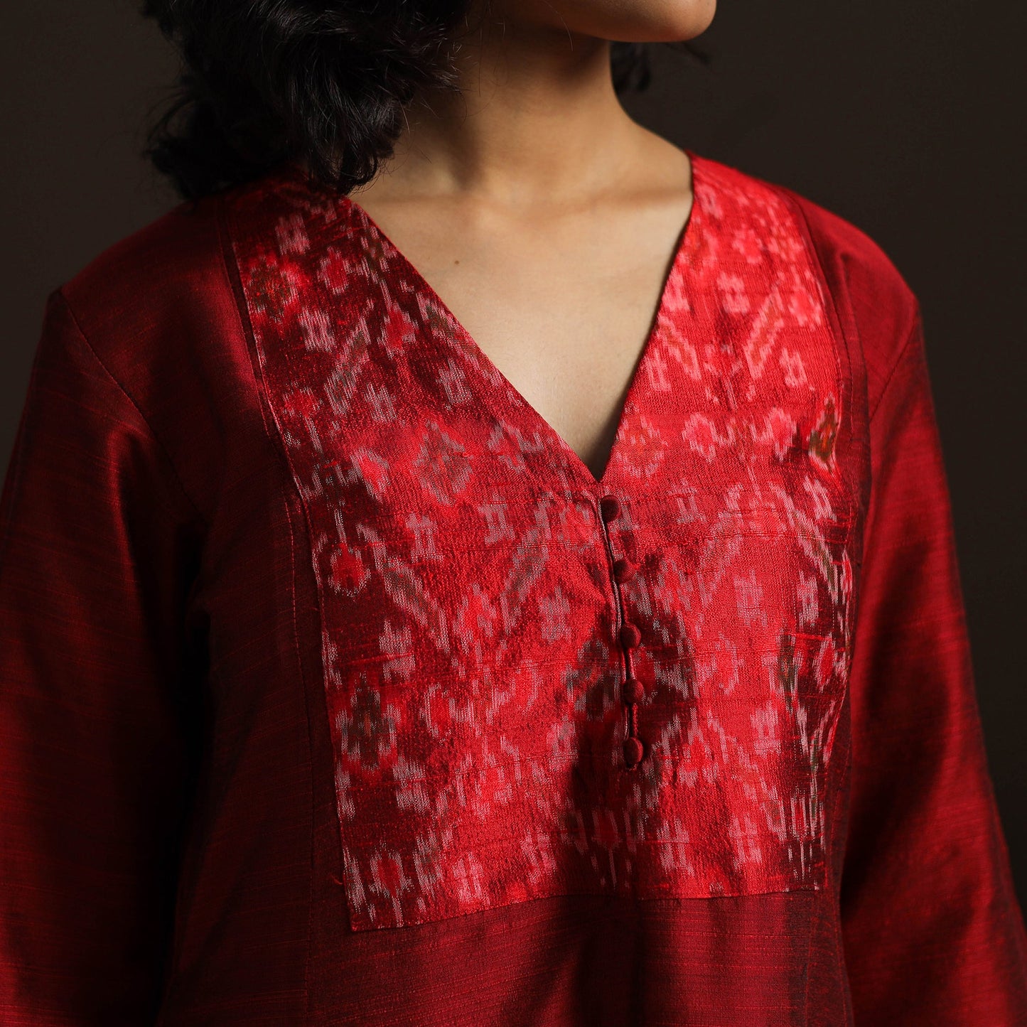 Slub silk a-line plain kurta with ikat patch 01