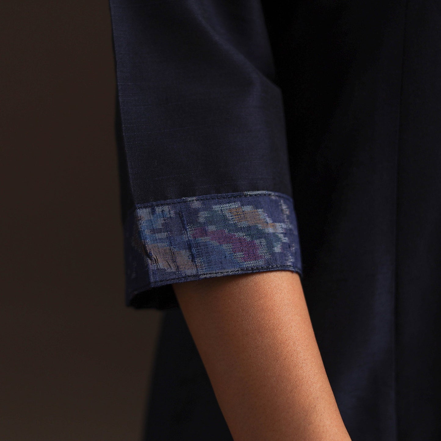 Slub silk a-line plain kurta with ikat patch 04