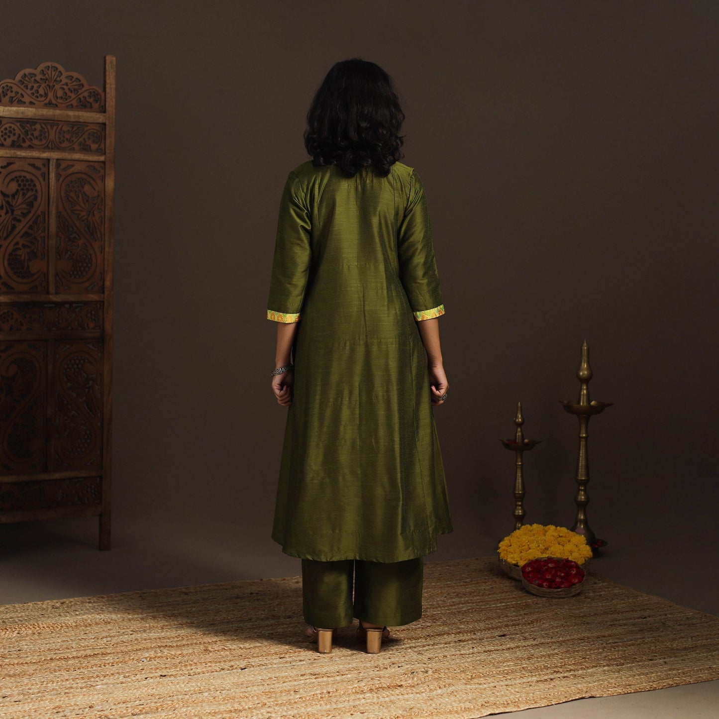 Slub silk a-line plain kurta with ikat patch 06