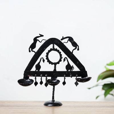Deer - Bastar Tribal Wrought Iron Diya / Candle Stand Online in India 