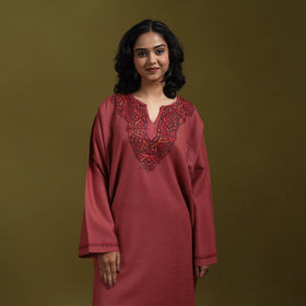 Sozni hand embroidered kashmiri merino wool pheran 08