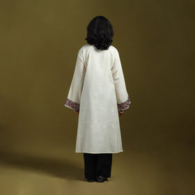 Sozni hand embroidered kashmiri merino wool pheran 09