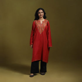 Sozni hand embroidered kashmiri merino wool pheran 15