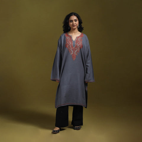Sozni hand embroidered kashmiri merino wool pheran 17