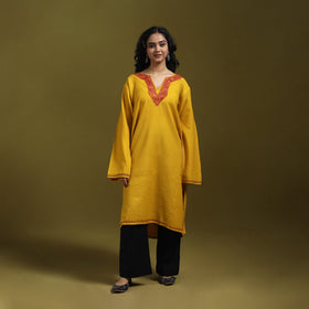 Sozni hand embroidered kashmiri merino wool pheran 31