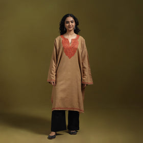 Sozni hand embroidered kashmiri merino wool pheran 37