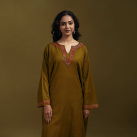 Sozni hand embroidered kashmiri merino wool pheran 44