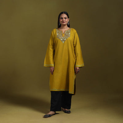 Sozni hand embroidered kashmiri merino wool pheran 52