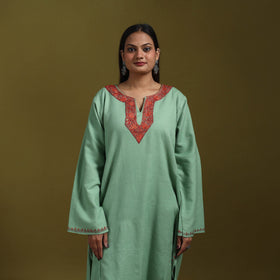 Sozni hand embroidered kashmiri merino wool pheran 58