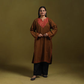 Sozni hand embroidered kashmiri merino wool pheran 64