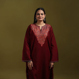 Sozni hand embroidered kashmiri merino wool pheran 68