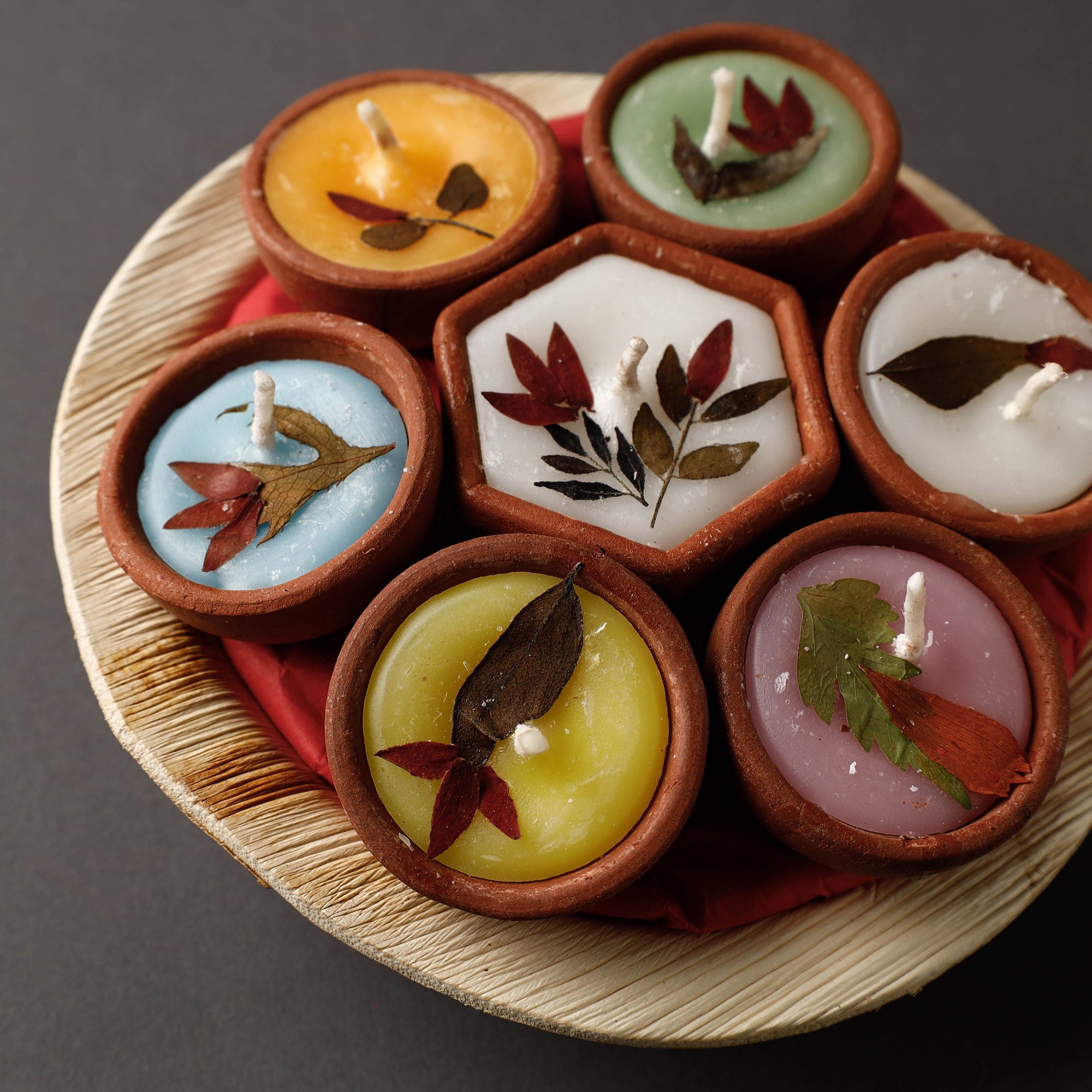 Buy Sri Aurobindo Ashram - Areca Leaf Basket Gift Set (Assorted) Online at iTokri.com