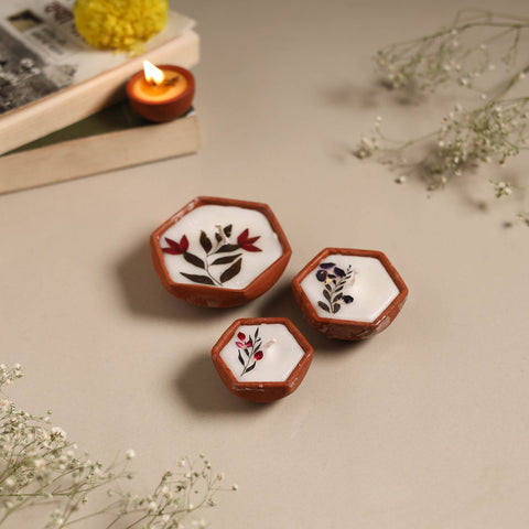 Sri aurobindo ashram clay diya with wax (set of 3) 03