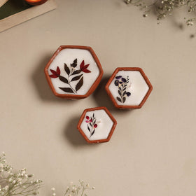 Sri aurobindo ashram clay diya with wax (set of 3) 03