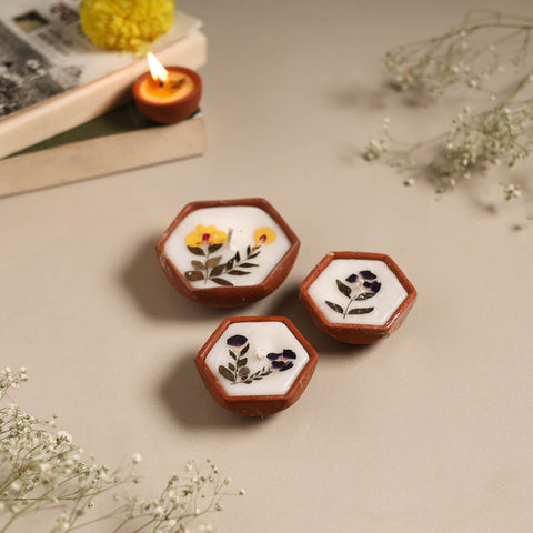 Sri aurobindo ashram clay diya with wax (set of 3) 04
