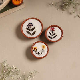 Sri aurobindo ashram clay diya with wax (set of 3) 05