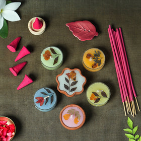 Sri aurobindo ashram - corrugated box gift set (assorted)