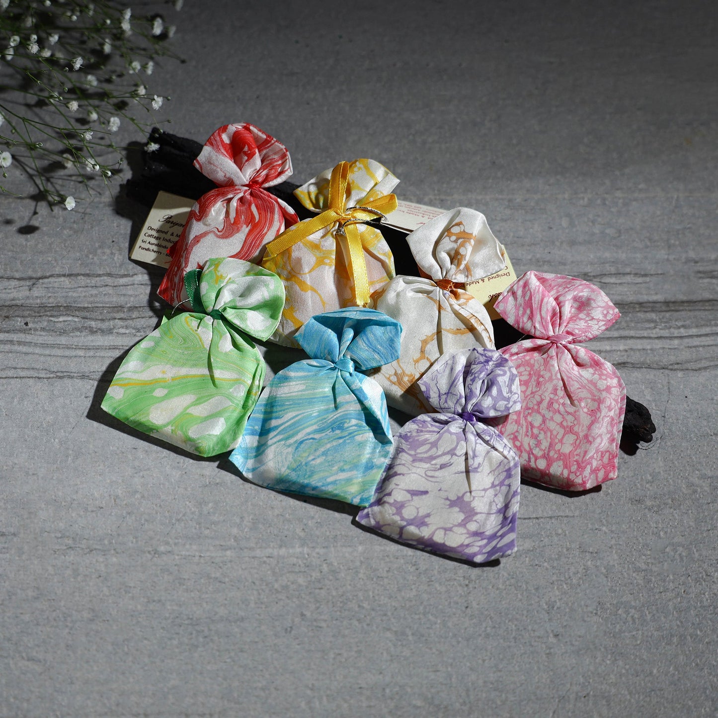 Sri aurobindo ashram natural scented sachets (set of 7) 15