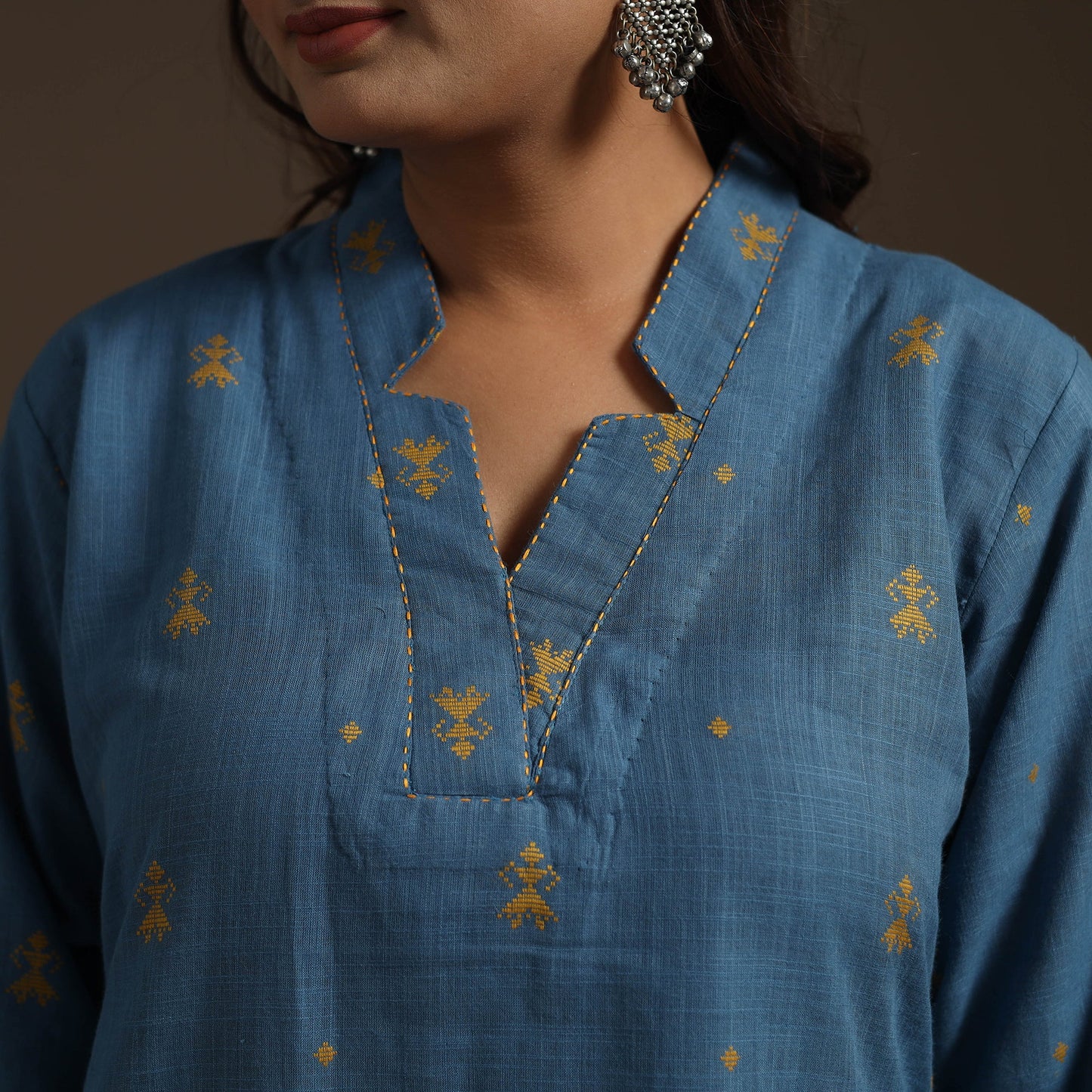 Straight cotton hand embroidered jacquard kurta for women