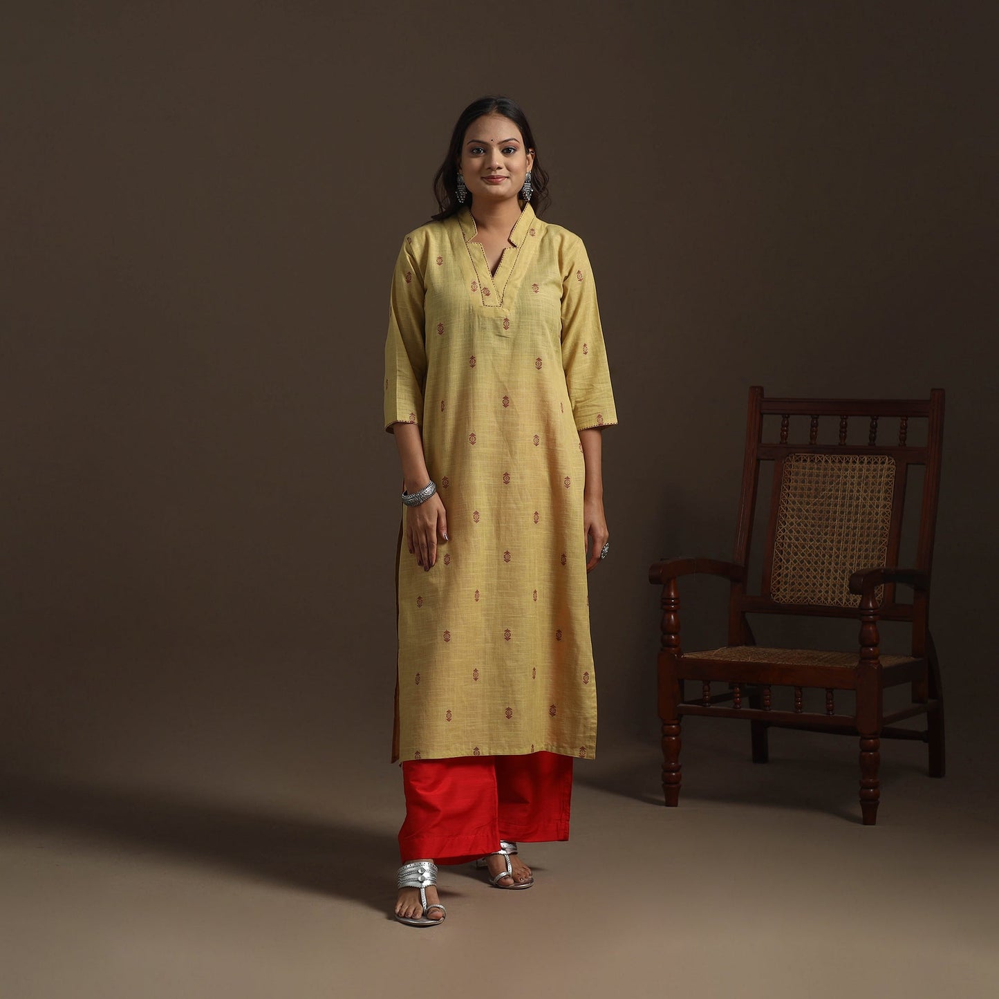 Straight cotton hand embroidered jacquard kurta for women