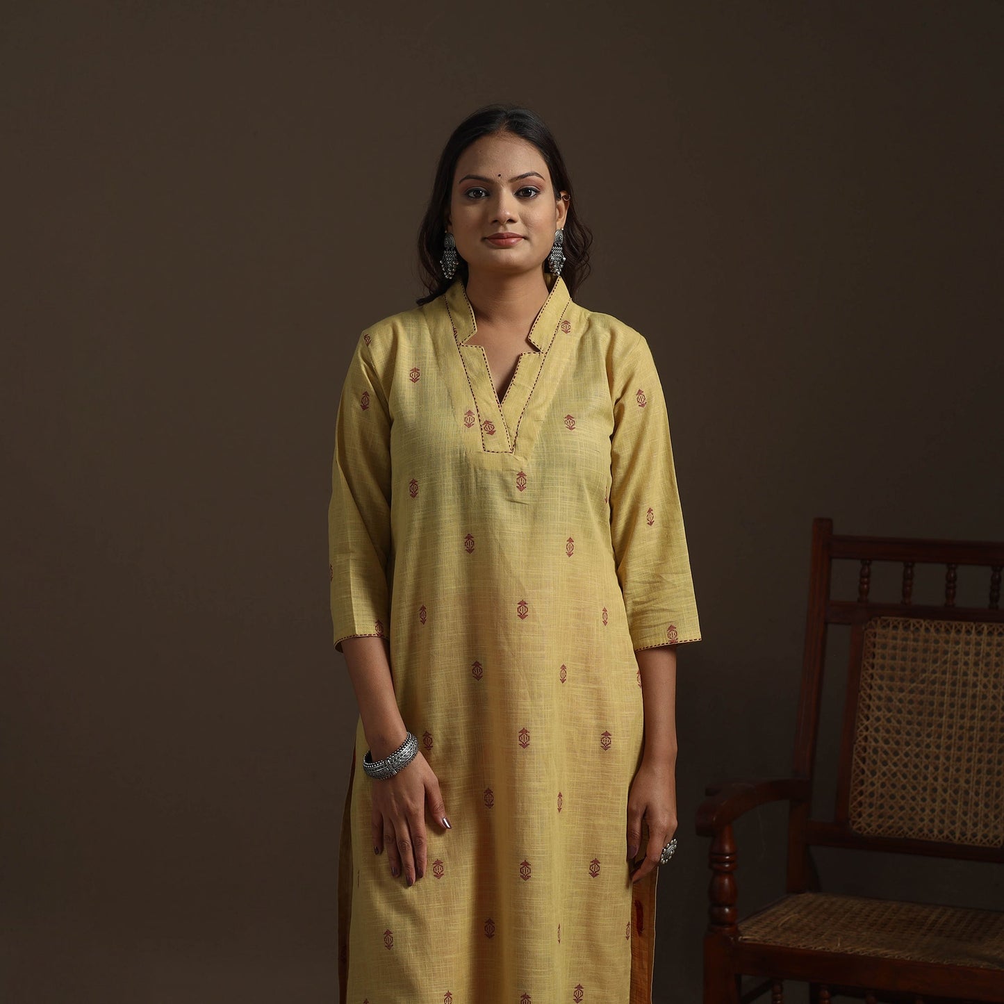 Straight cotton hand embroidered jacquard kurta for women