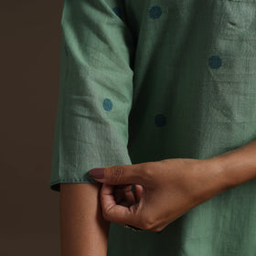 Straight cotton hand embroidered jacquard kurta for women