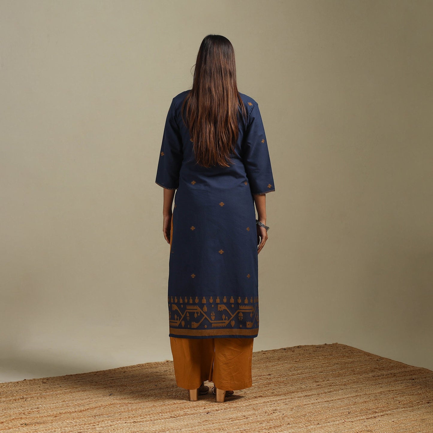 Straight cotton hand embroidered jamdani border thread buti