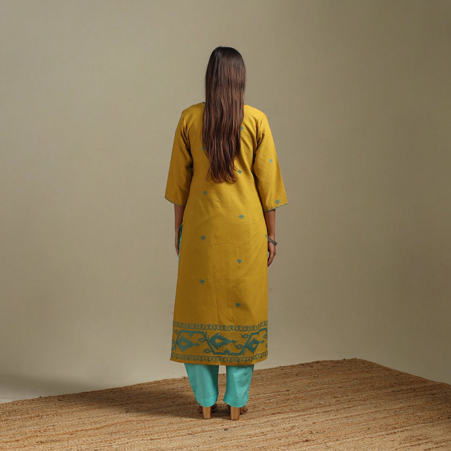 Straight cotton hand embroidered jamdani border thread buti