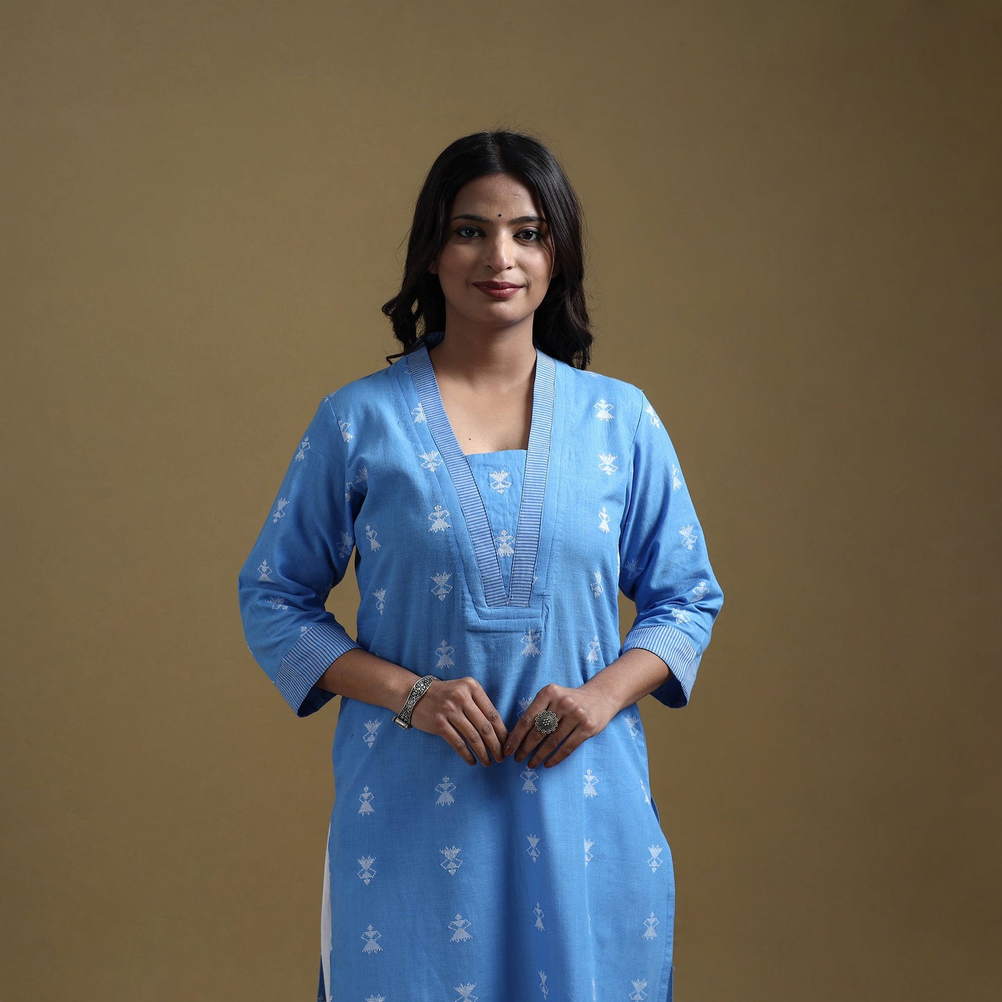 Straight cotton jacquard kurta for women 06 - handcrafted