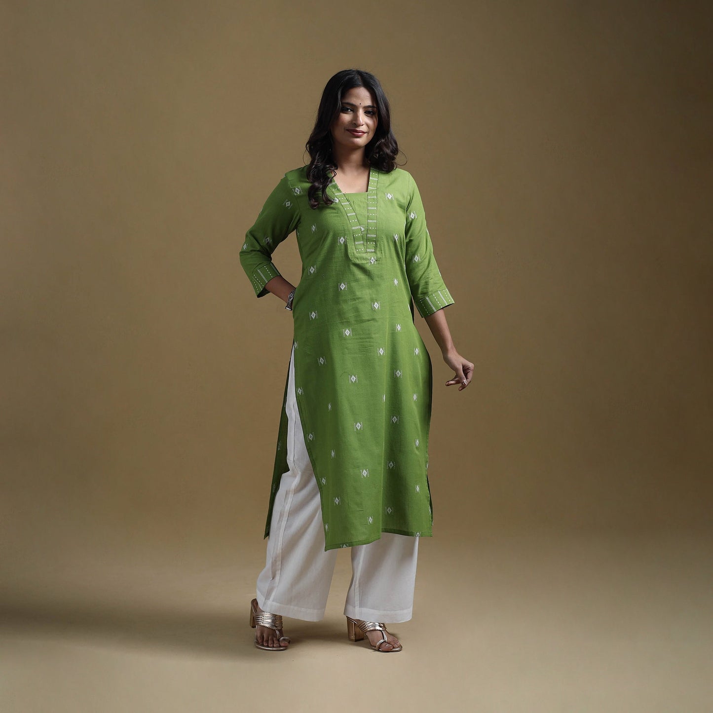 Straight cotton jacquard kurta for women 09 - handcrafted