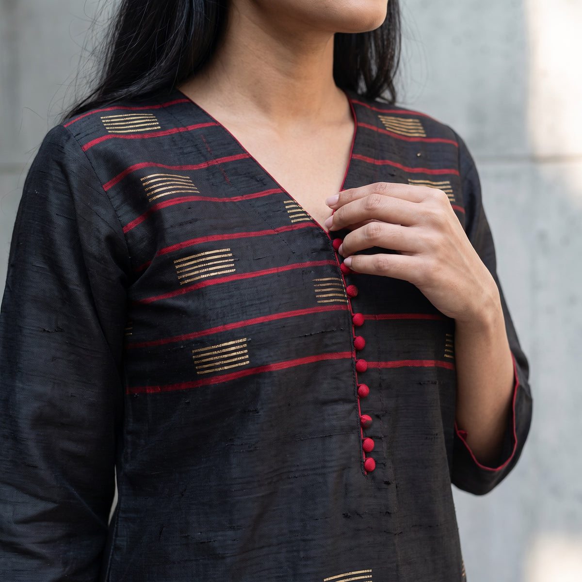 Black - Bhagalpuri Handloom Tussar Silk Suit Set 04, detail close-up, AI visual