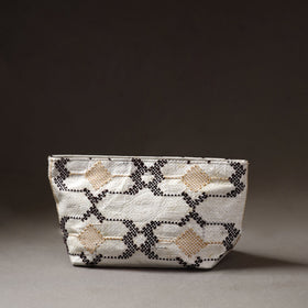  Taat Wool Thread Hand Embroidered Upcycled Pouch 