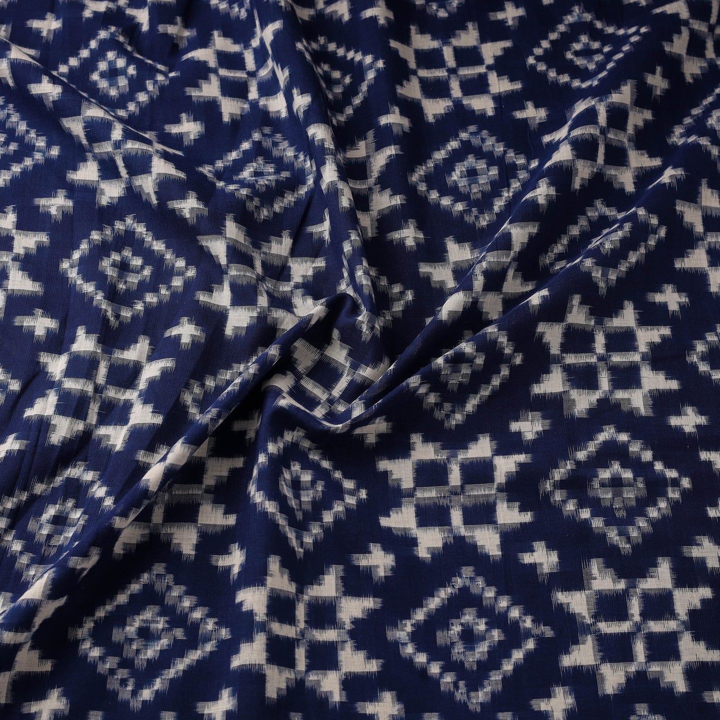 Telia rumal handloom cotton pochampally double ikat fabric