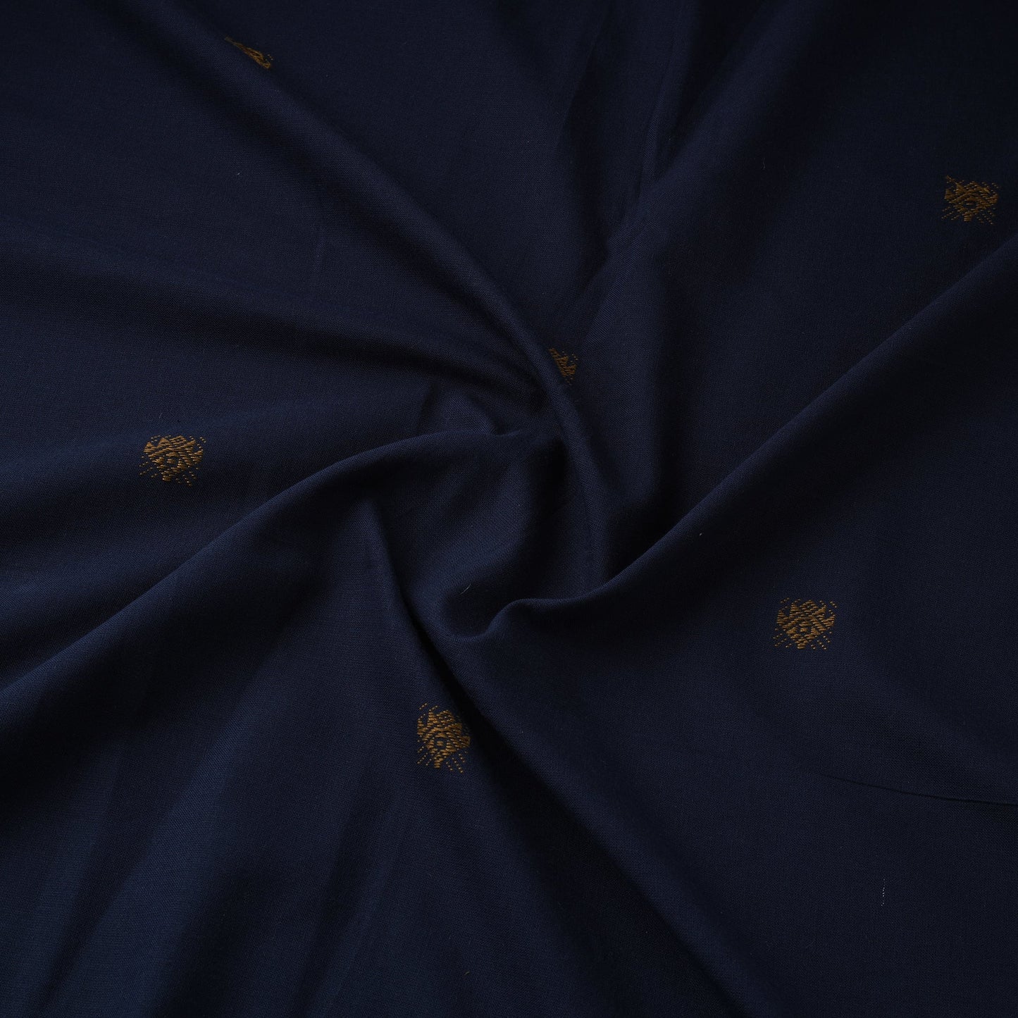 Thread buti cotton fabric with jamdani border 12