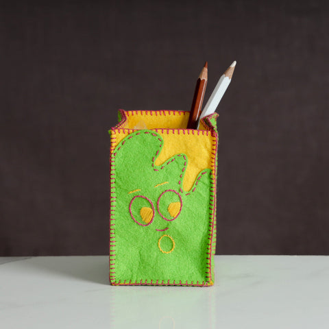  Threadwork Story Board Pen Stand - Toothy Online Shopping l iTokri.com 