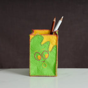  Threadwork Story Board Pen Stand - Toothy Online Shopping l iTokri.com 