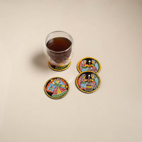Tikuli art handpainted wooden coasters (set of 4) 06