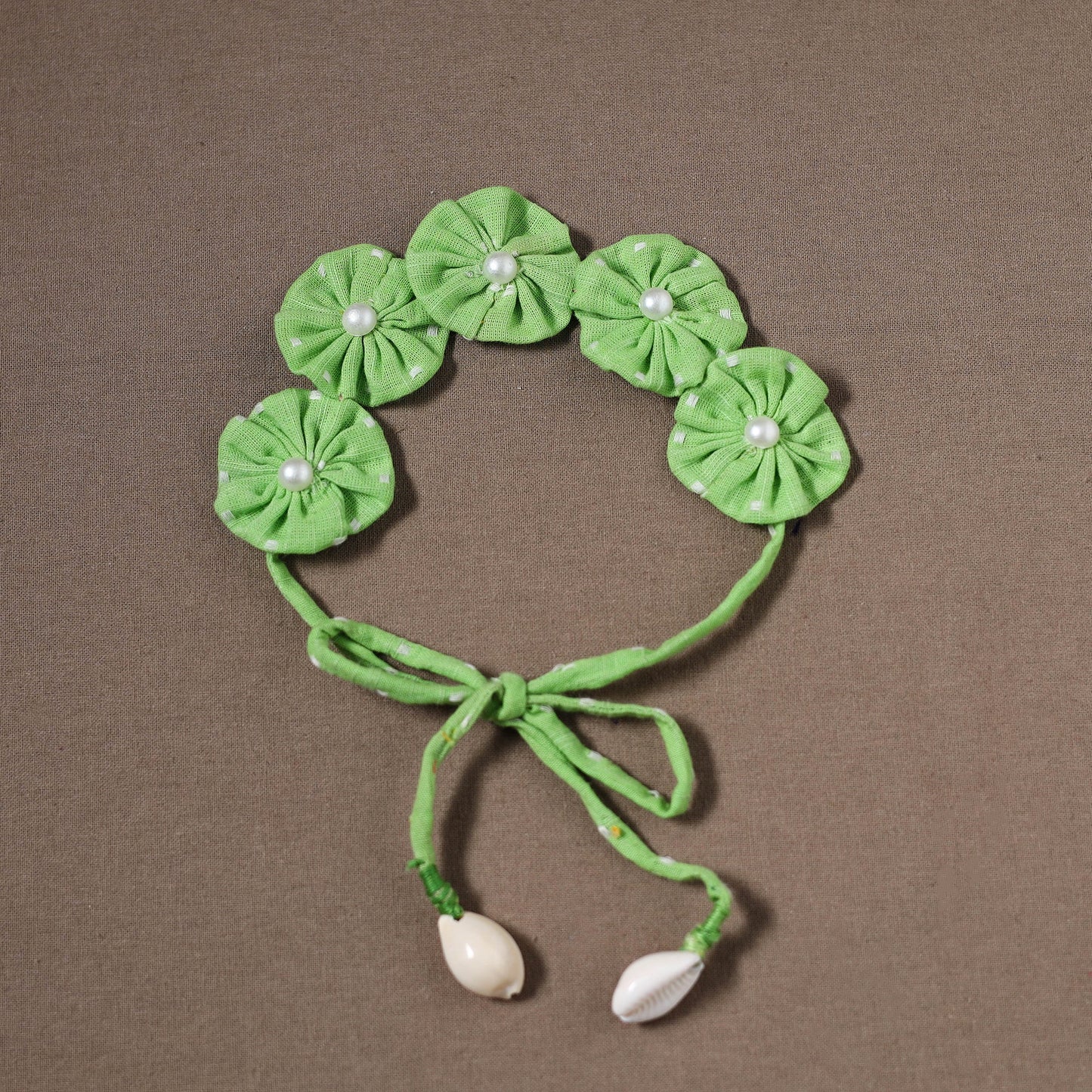  Traditional Handmade Fabart Anokhi Hariyali Gajra	