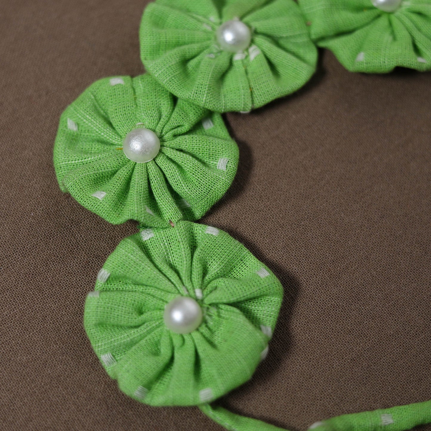  Traditional Handmade Fabart Anokhi Hariyali Gajra	