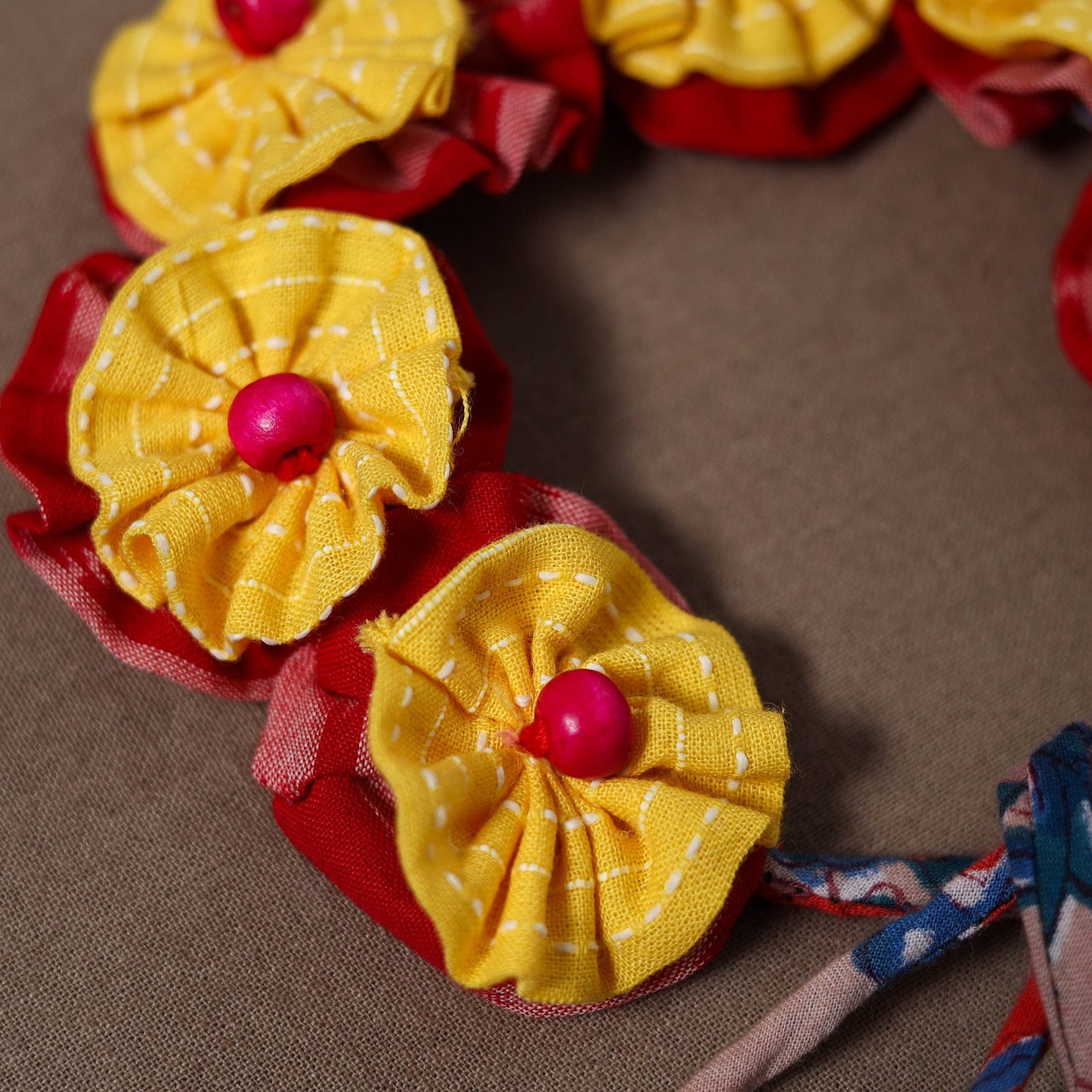  Traditional Handmade Fabart Basanti Gulab Gajra